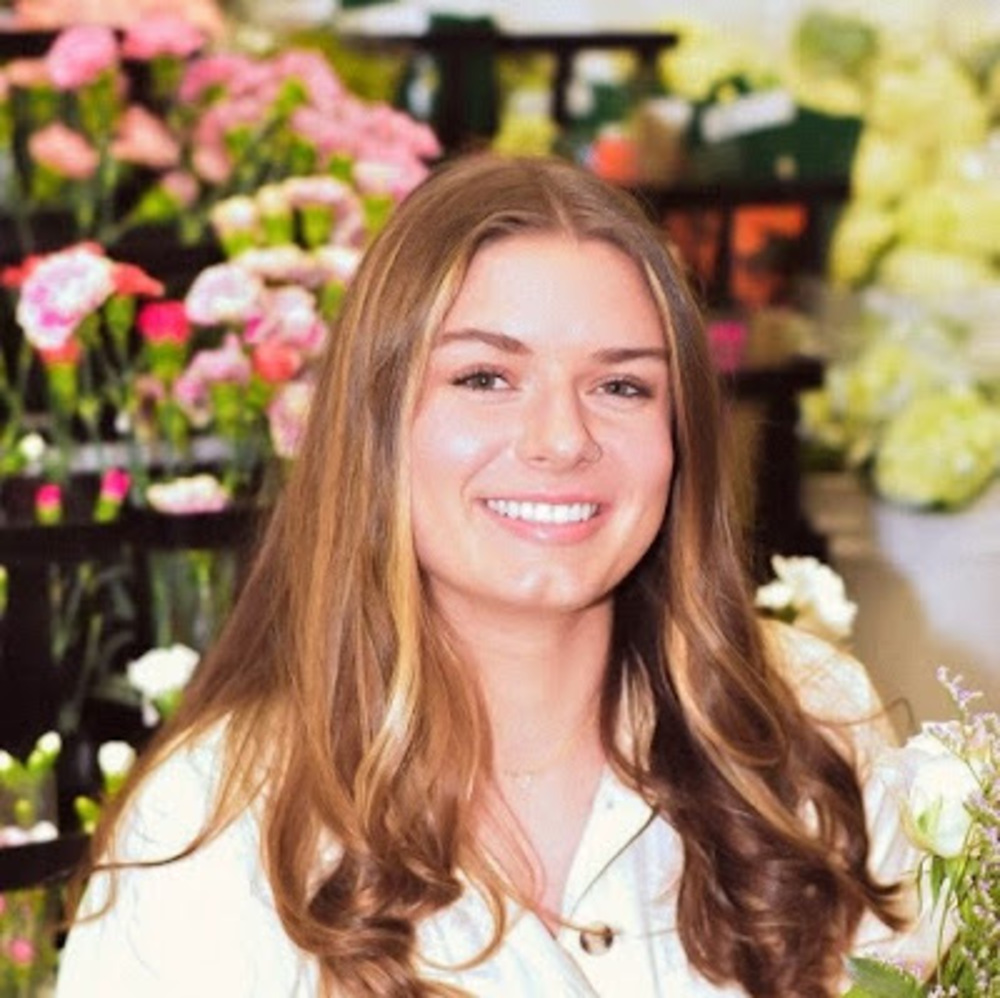 Meet your Posher, Olivia